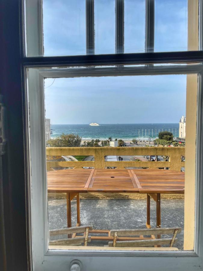 2 Pieces Terrasse Vue Mer ディナール エクステリア 写真